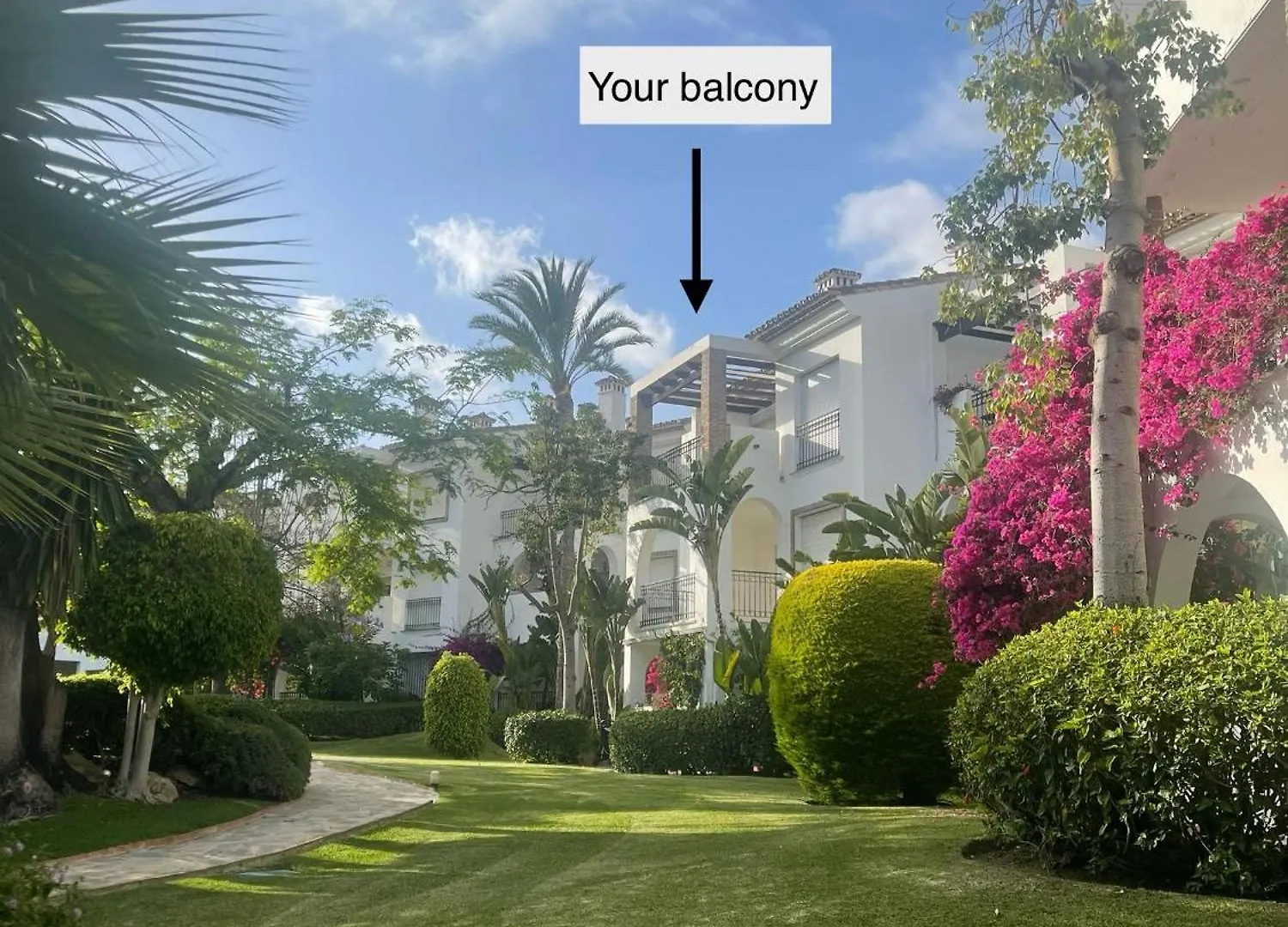 Beachfront Escape Resort Estepona
