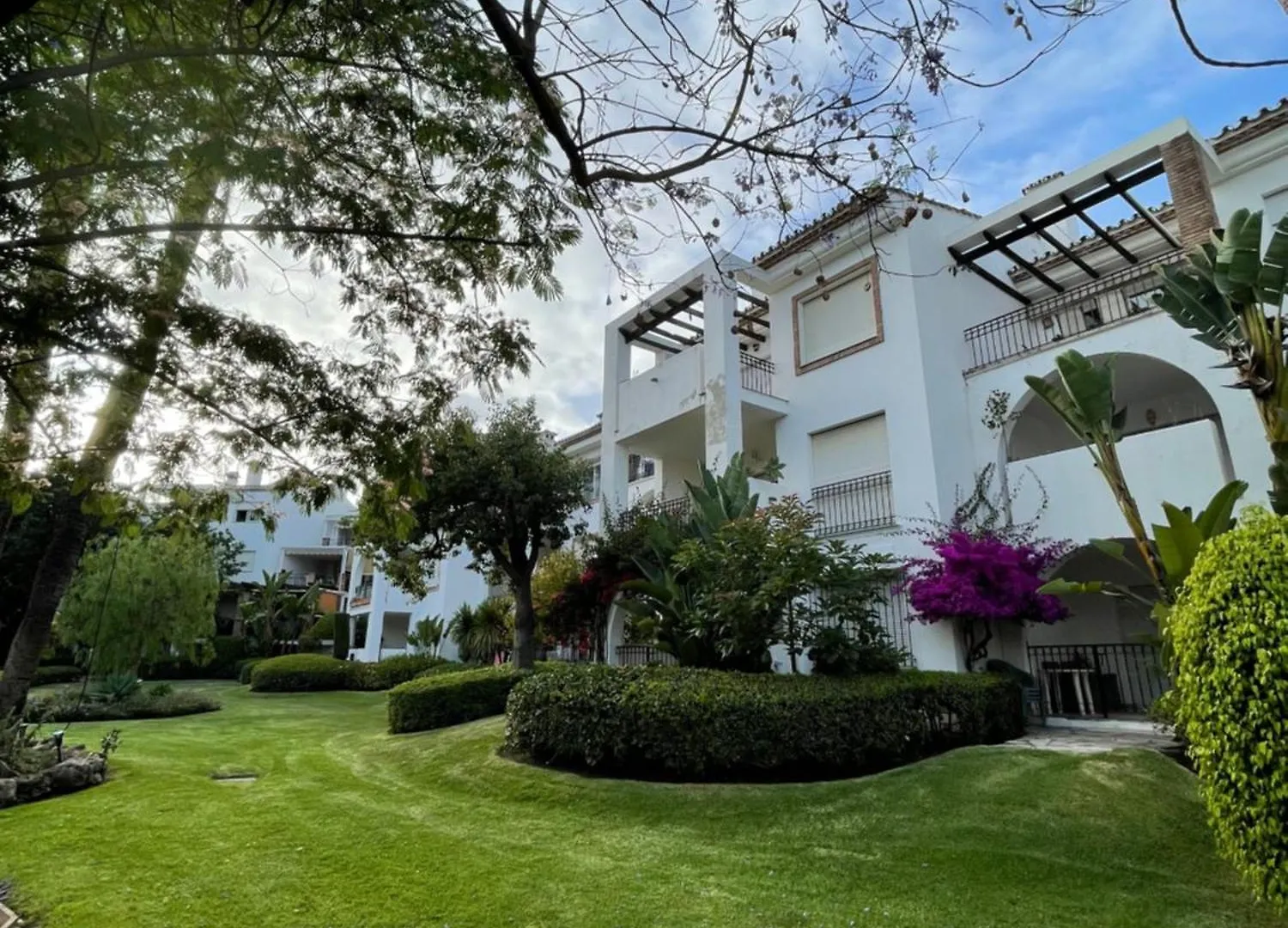 Apartment Beachfront Escape Resort Estepona Spain