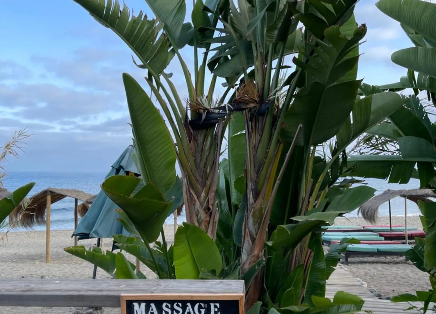 Beachfront Escape Resort Estepona