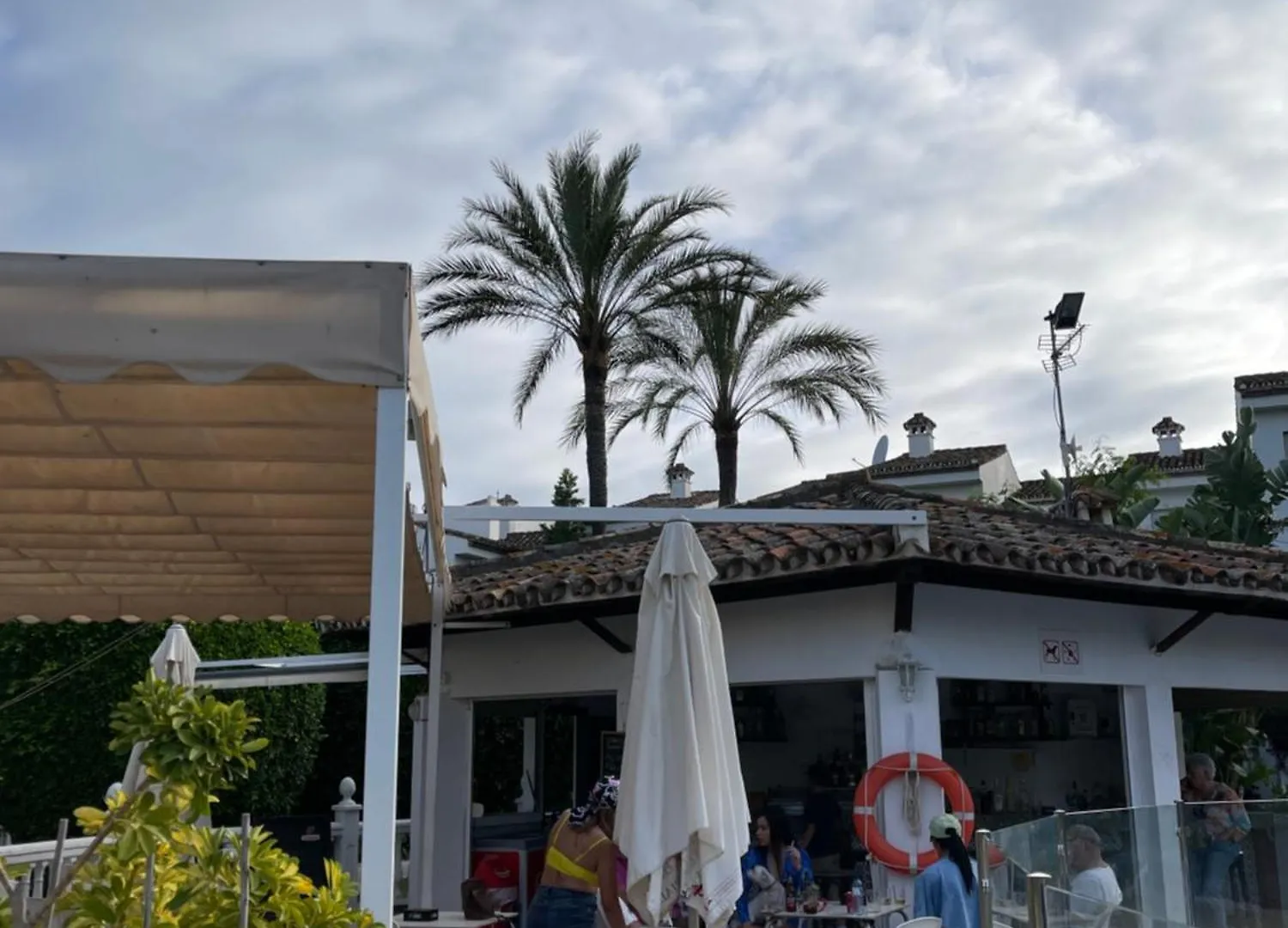 Beachfront Escape Resort Estepona